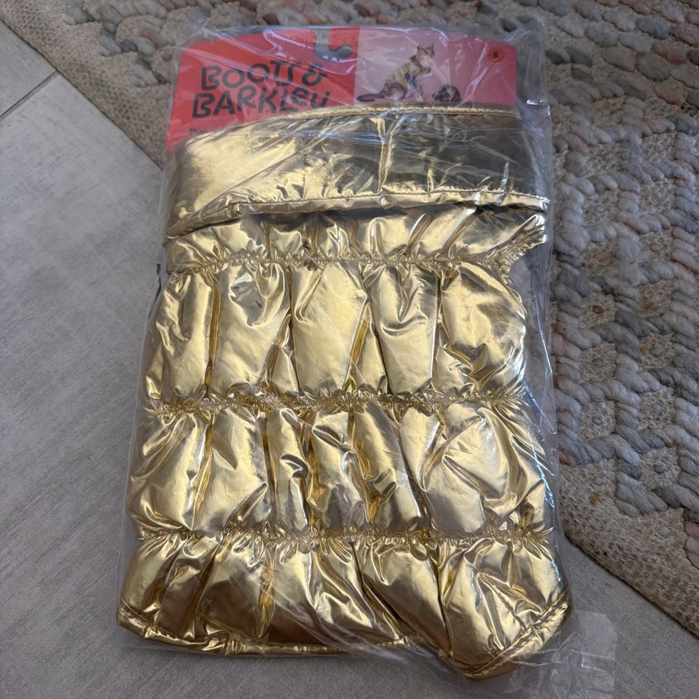 Boots & Barkley Dog Size S up to 20lb Metallic Gold Puffer Vest Jacket Coat Warm
